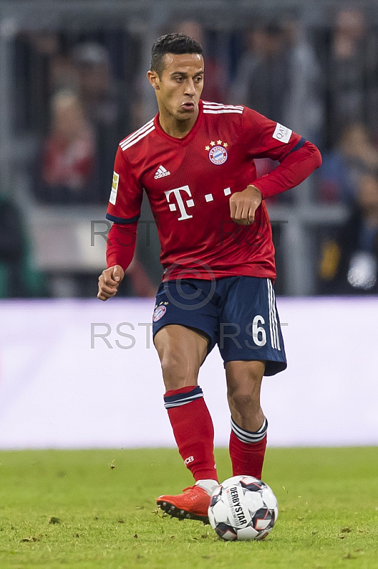 GER, 1.FBL,  FC Bayern Muenchen vs. FC Augsburg