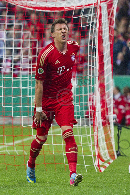 GER, DFB Pokal Halbfinale,  FC Bayern Muenchen vs. VfL Wolfsburg