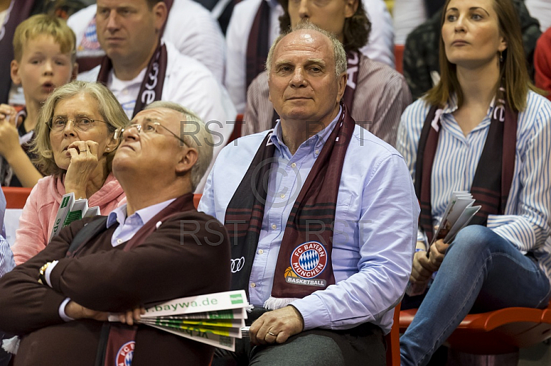 GER, BBL,Meisterschafts Halbfinale  FC Bayern Muenchen vs. Brose Bamberg 