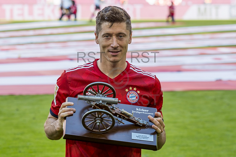 GER, 1.FBL,  FC Bayern Muenchen vs. VfB Stuttgart