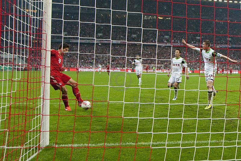 GER, DFB Pokal Halbfinale,  FC Bayern Muenchen vs. VfL Wolfsburg