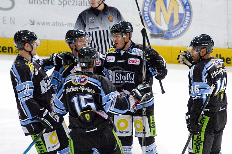GER, DEL Vorbereitungsspiel, EHC Red Bull Muenchen vs. Straubing