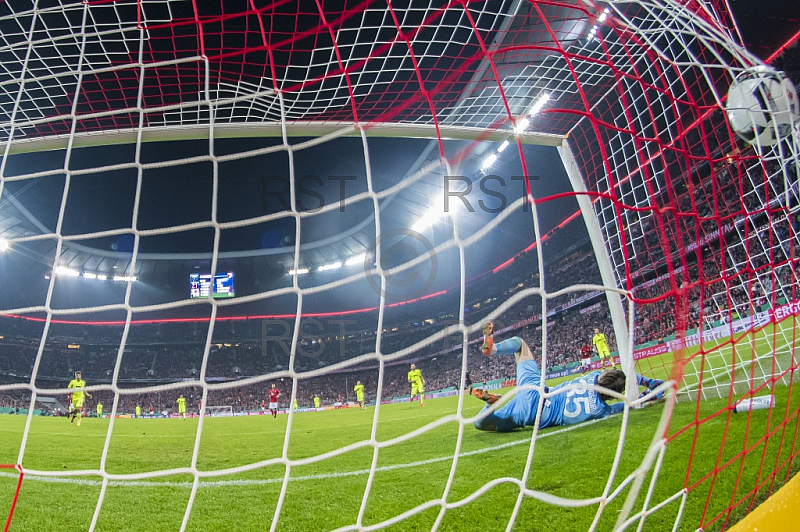 GER, DFB Pokal,  FC Bayern Muenchen vs. FC Augsburg