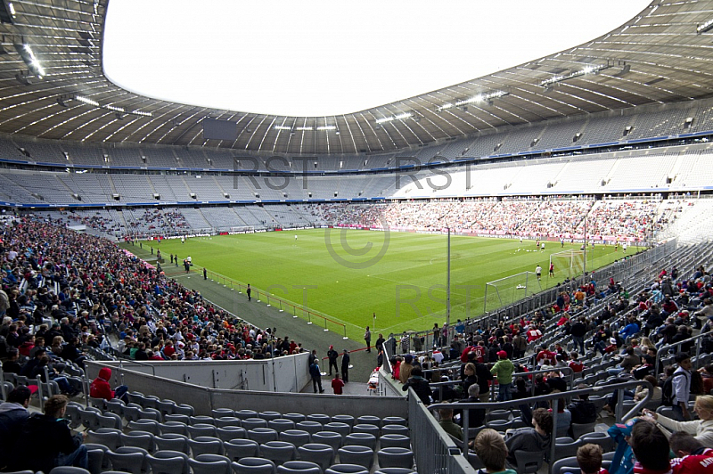 GER, 1.FBL,  Erstes Training mit Pep Guardiola