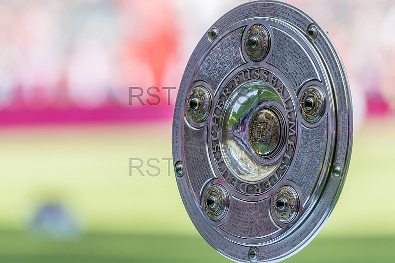 GER, 1.FBL,  FC Bayern Muenchen vs. VfB Stuttgart