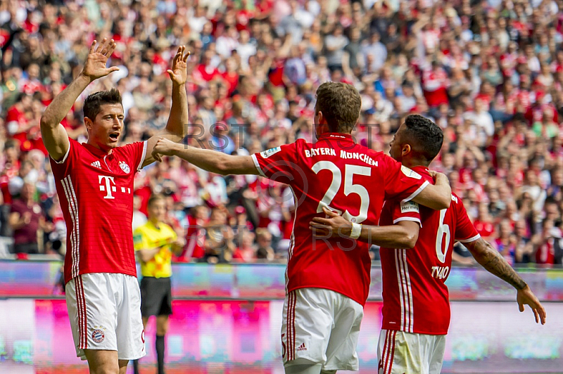 GER, 1.FBL,  FC Bayern Muenchen vs. FC Augsburg 