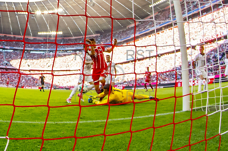 GER, 1.FBL,  FC Bayern Muenchen vs. SC Freiburg