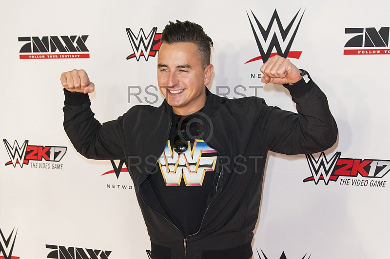 GER, WWE Live Event, Roter Teppich