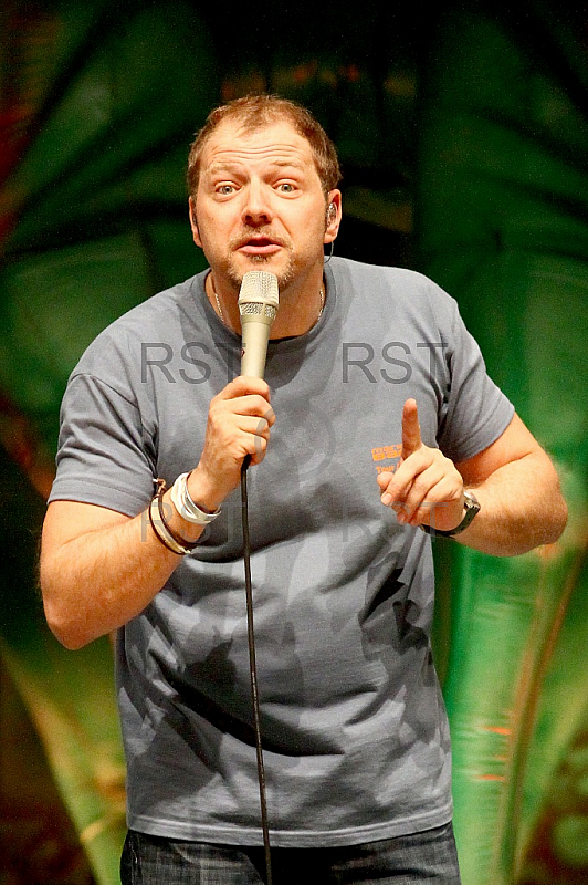 GER, Mario Barth Tour MÃ¤nner sind peinlich, Frauen manchmal auc