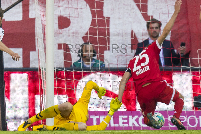 GER, 1.FBL,  FC Bayern Muenchen vs. SC Freiburg