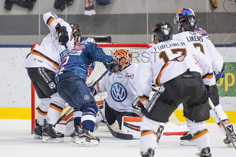 GER, DEL Playoff Finale Spiel 1, EHC Red Bull Muenchen vs. Grizzlys Wolfsburg