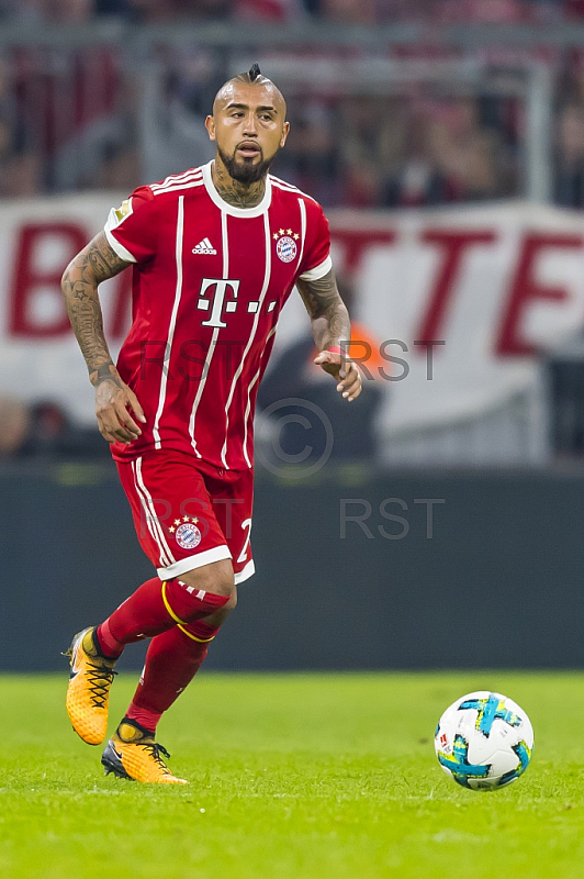 GER, 1.FBL, FC Bayern Muenchen vs. VfL Wolfsburg GER, 1.FBL, FC Bayern Muenchen vs. VfL Wolfsburg