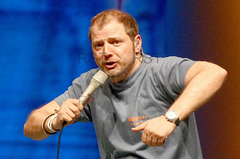 GER, Mario Barth Tour MÃ¤nner sind peinlich, Frauen manchmal auc