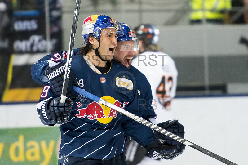 GER, DEL Playoff Finale Spiel 5, EHC Red Bull Muenchen vs. Grizzlys Wolfsburg