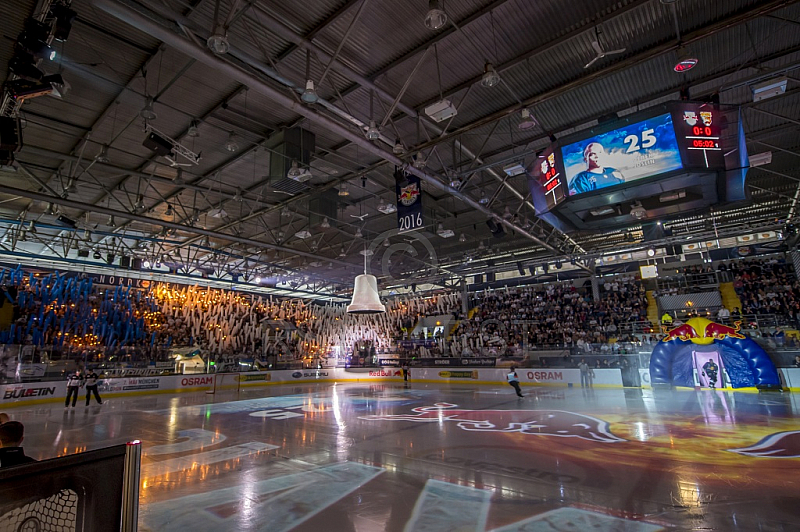 GER, DEL Playoff Finale Spiel 1, EHC Red Bull Muenchen vs. Grizzlys Wolfsburg