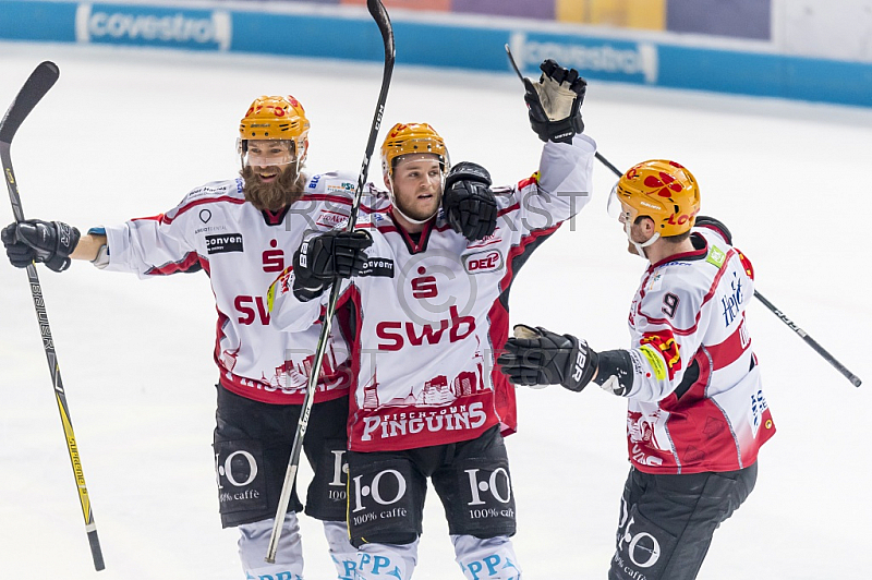 GER, DEL Play Off, EHC Red Bull Muenchen vs. Fischtown Pinguins Bremerhaven