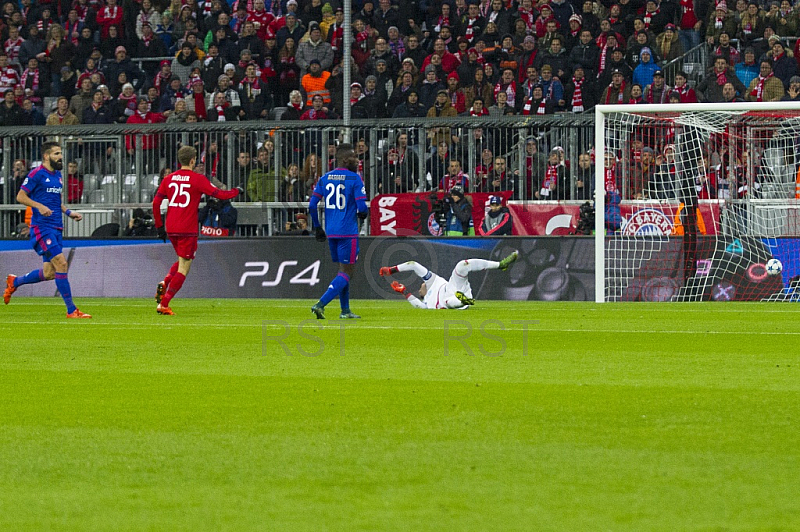 GER, UEFA CL,  FC Bayern Muenchen (GER) vs. Olympiacos FC (GRE)