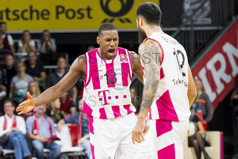 GER, BBL, Pokal FC Bayern Muenchen vs.  Telekom Baskets Bonn