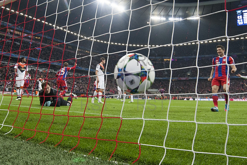 GER, UEFA CL Achtelfinale, FC Bayern Muenchen vs.  Shakhtar Donetsk