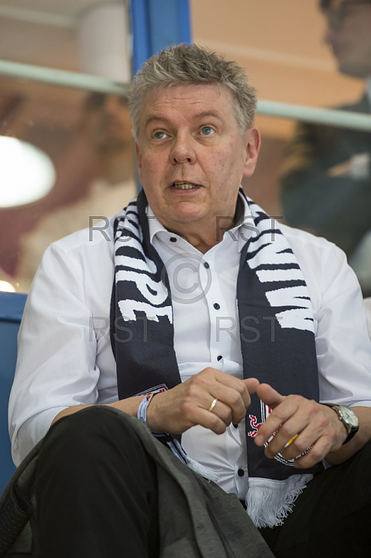 GER, DEL Playoff Finale Spiel 1, EHC Red Bull Muenchen vs. Grizzlys Wolfsburg