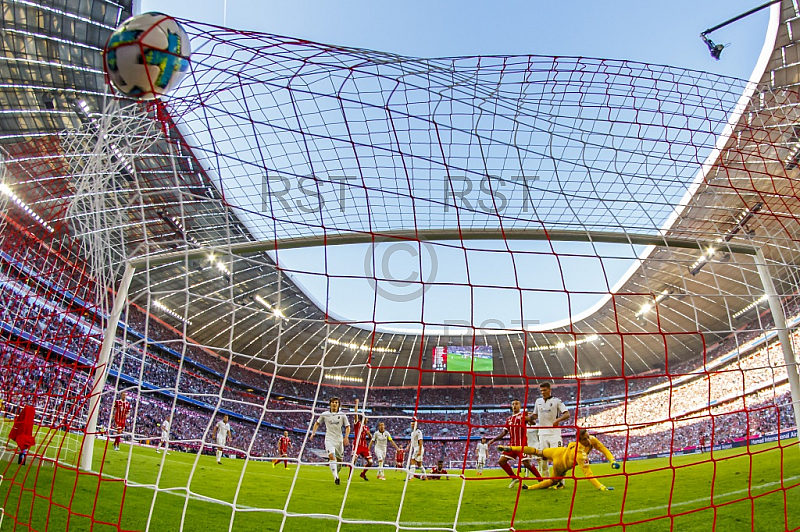 GER, 1.FBL,  FC Bayern Muenchen vs. SC Freiburg