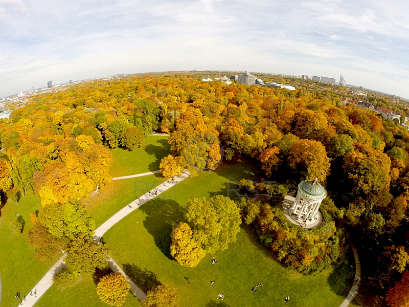 GER, Feature Luftbilder zum Indian Summer im Englischen Garten 