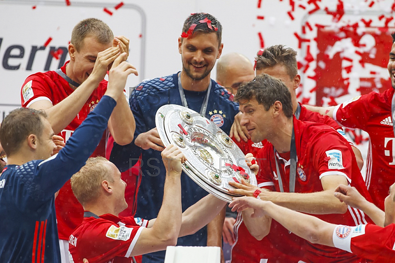 GER, 1.FBL,  FC Bayern Muenchen vs. Hannover 96