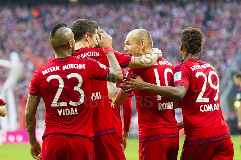 GER, 1.FBL,  FC Bayern Muenchen vs. VfB Stuttgart