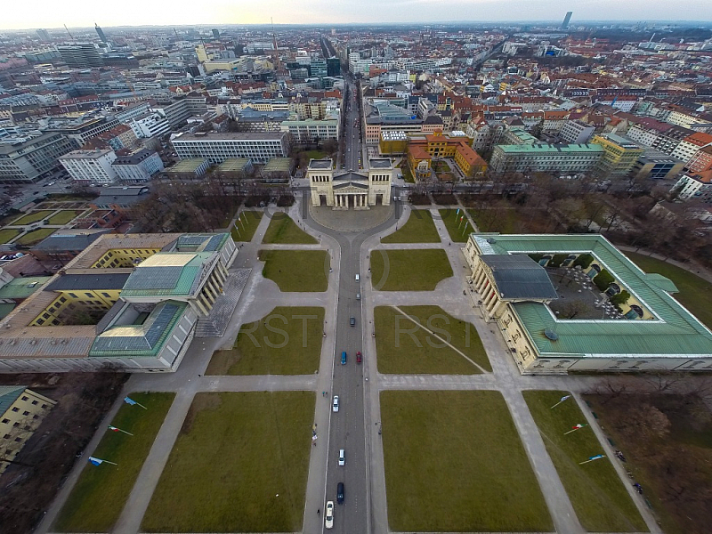 GER, Feature Luftbilder am Muenchner Koenigsplatz 