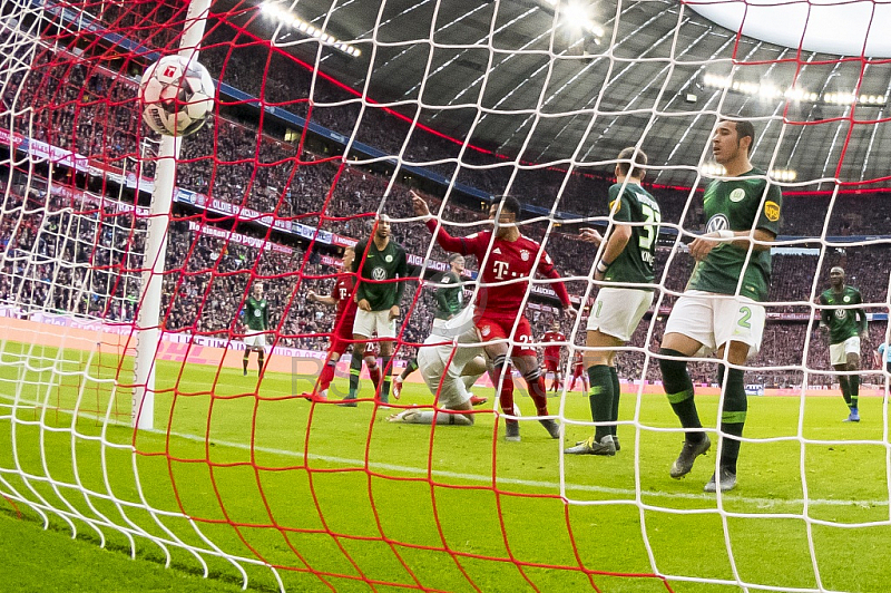 GER, 1.FBL,  FC Bayern Muenchen vs. VfL Wolfsburg