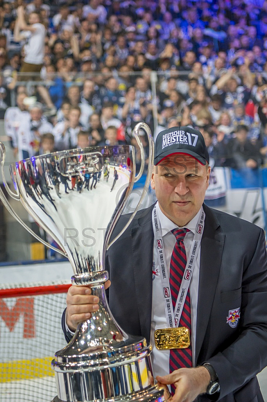GER, DEL Playoff Finale Spiel 5, EHC Red Bull Muenchen vs. Grizzlys Wolfsburg