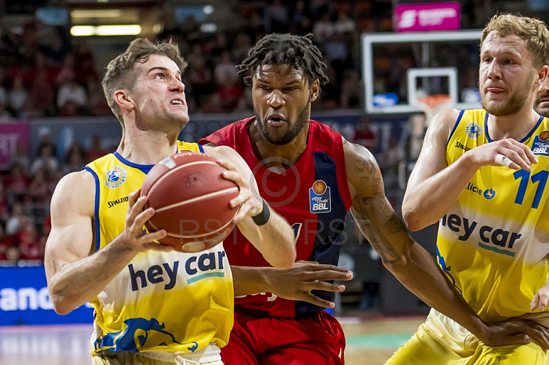 GER, BBL Playoff Viertelfinale , FC Bayern Muenchen vs. Basketball Loewen Braunschweig
