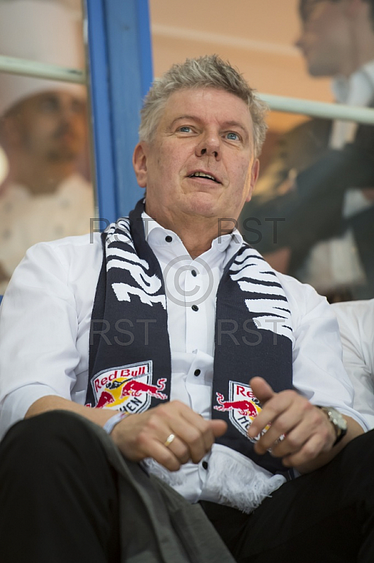 GER, DEL Playoff Finale Spiel 1, EHC Red Bull Muenchen vs. Grizzlys Wolfsburg