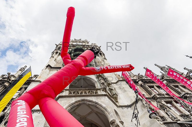 GER, 1.FBL,  FC Bayern Muenchen Mesterfeier auf dem Marienplatz