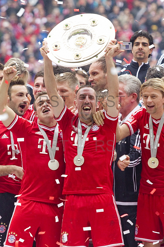 GER, 1,FBL,  FC Bayern Muenchen vs. FC Augsburg