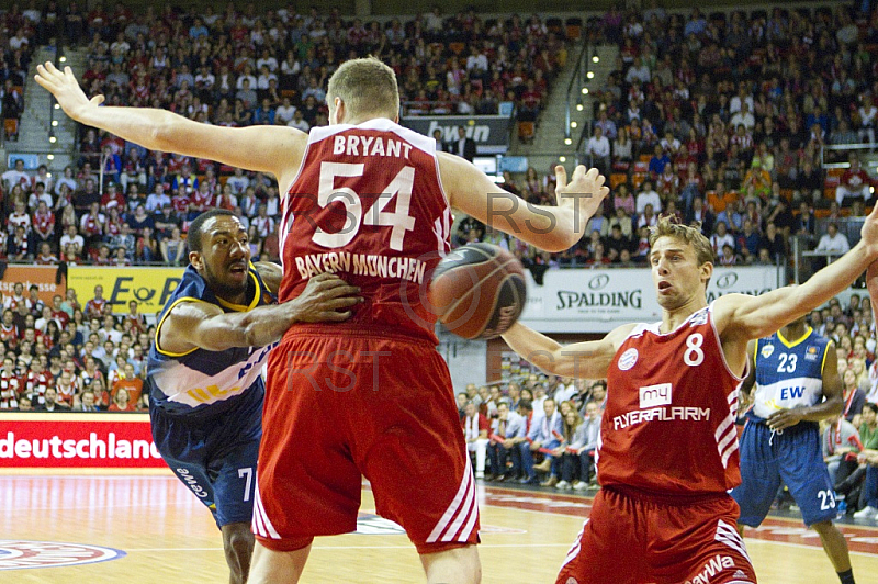 GER, Beko BBL, Playoff Halbfinale, FC Bayern Muenchen vs. EWE Baskets Oldenburg