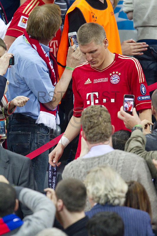 nph00004, IMG_ 77 nph00004, IMG_ 77