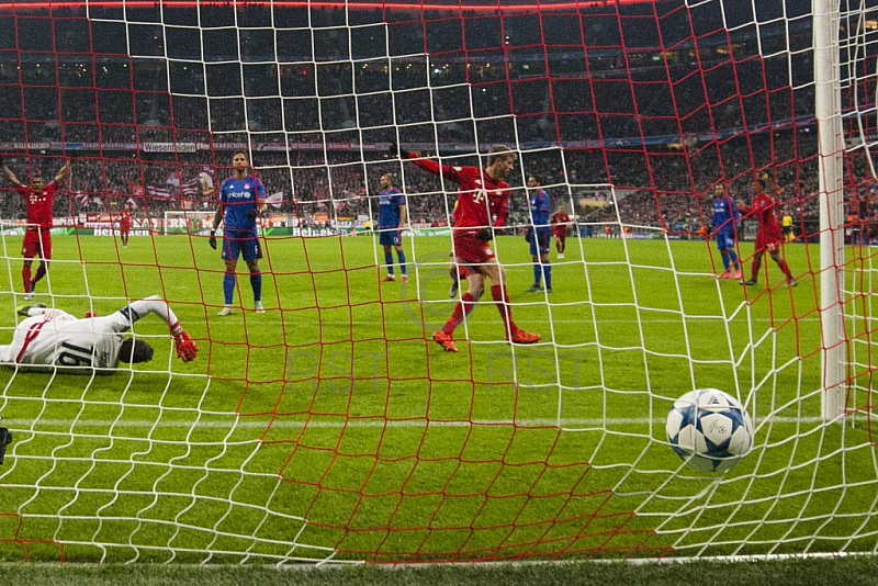 GER, UEFA CL,  FC Bayern Muenchen (GER) vs. Olympiacos FC (GRE)