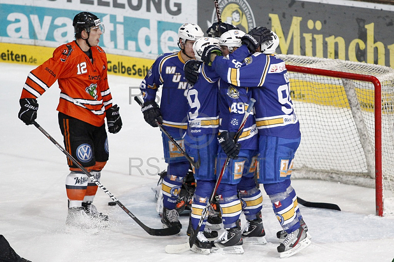 GER, DEL, EHC Muenchen vs. Grizzly Adams Wolfsburg