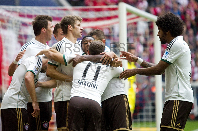 GER, 1.FBL,  FC Bayern Muenchen vs . VfL Wolfsburg