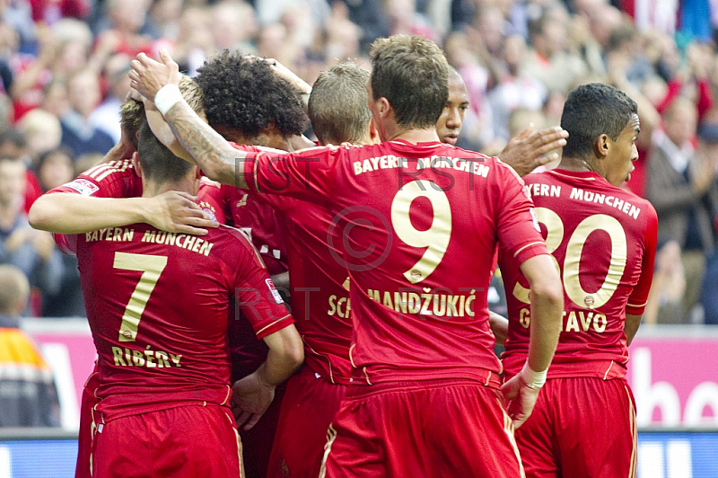 GER, 1.FBL,  FC Bayern Muenchen vs. VfB Stuttgart