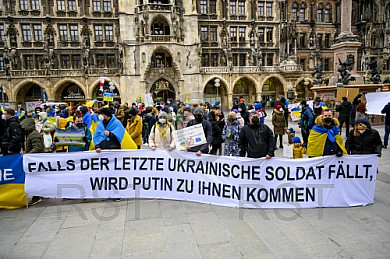 GER, Demo Frieden fuer die Ukraine mit ca 200 Teilnehmern 