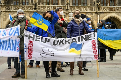 GER, Demo Frieden fuer die Ukraine mit ca 200 Teilnehmern 