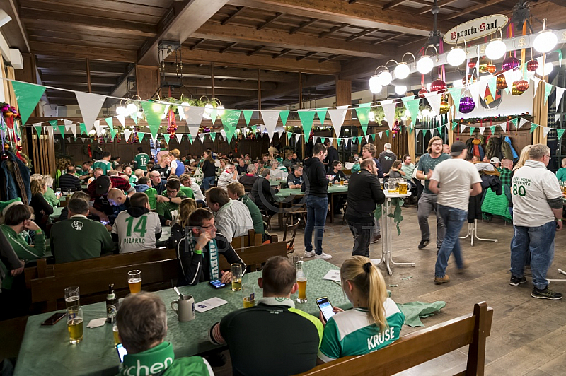 GER,  Fanclub Feier ãGrn-Wei§es-MnchenÒ (Club zur Frderung des besseren Fu§ballgeschmacks in Mnchen)  SV Werder Bremen 